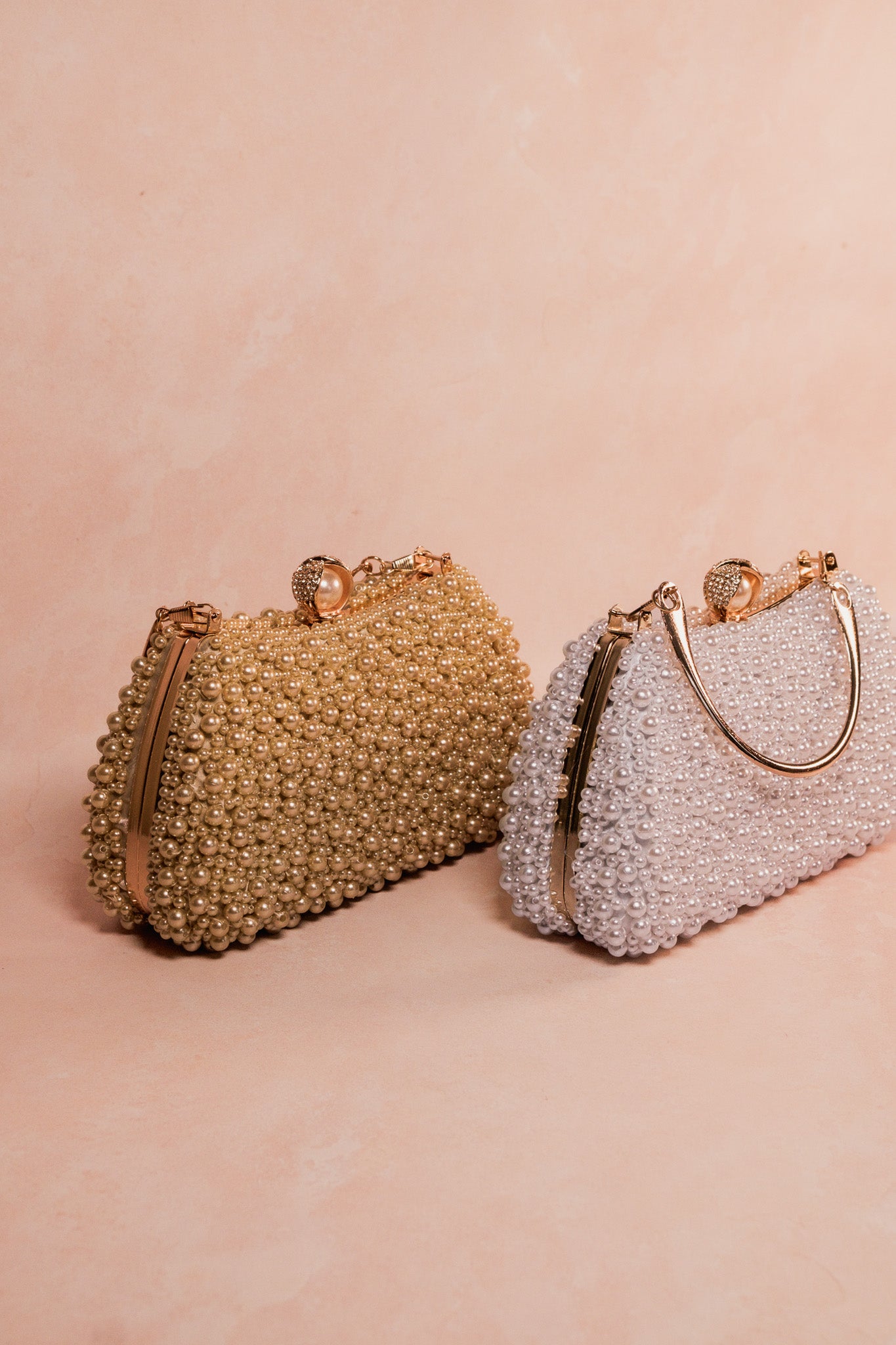 Vintage Pearls Clutch Bag