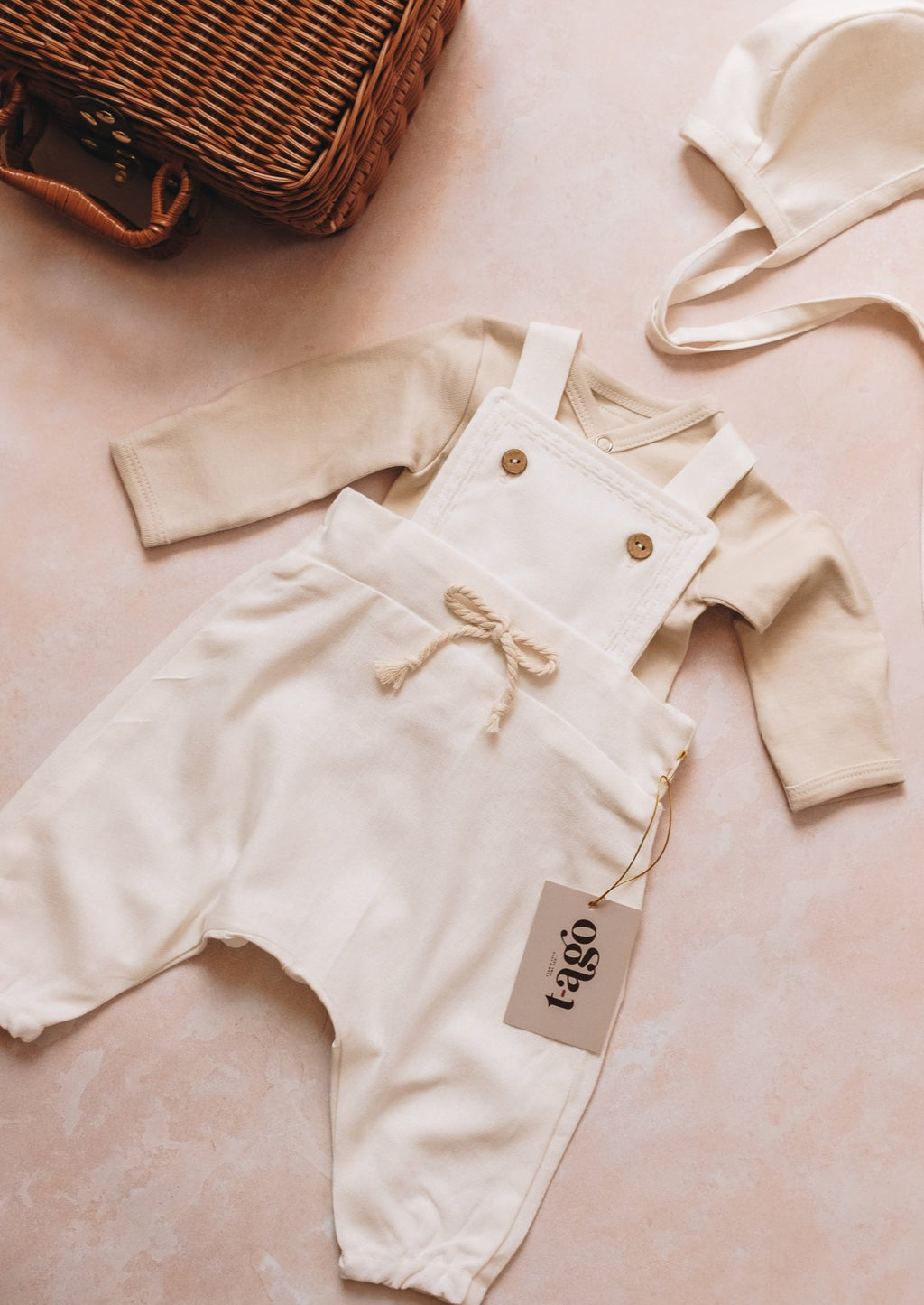 Off White Classic Set