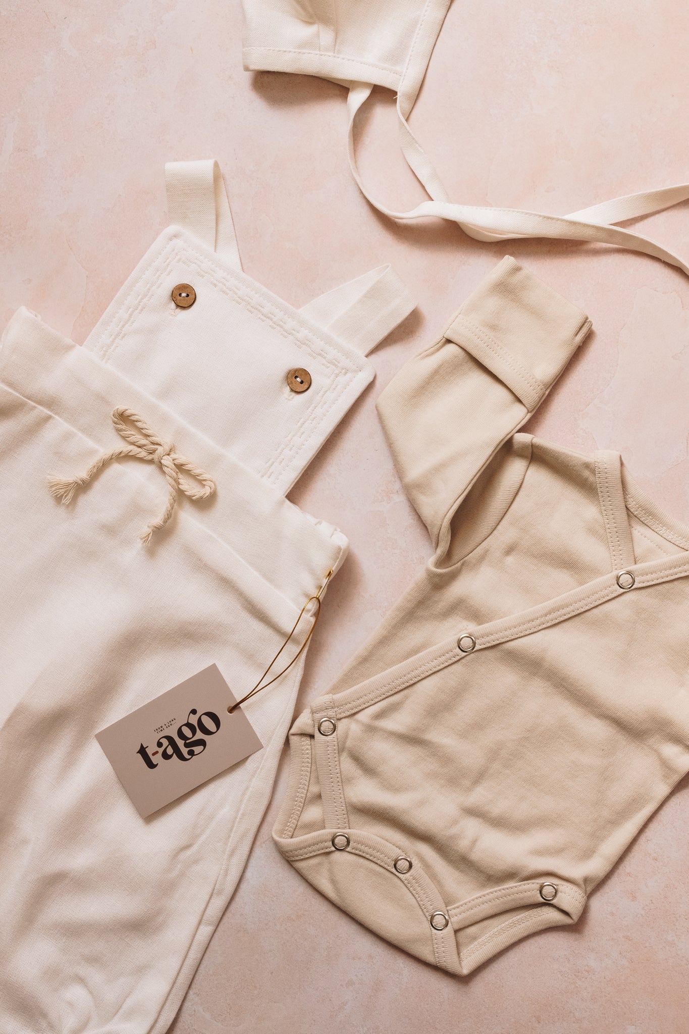 Off White Classic Set